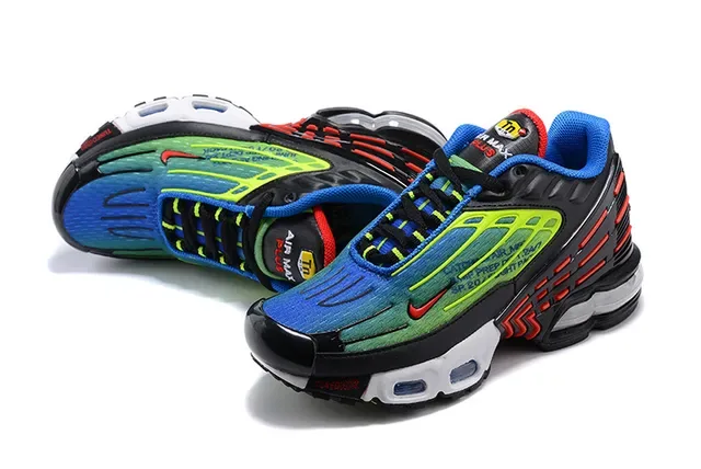 Nike Black Multicolor Layered Synthetic Cage Gradient Color Blocking Lifestyle Sneakers 23