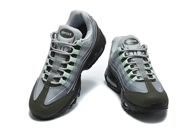 Nike Black Silver Layered Mesh And Synthetic Upper Metallic Panel Lifestyle Sneakers 9