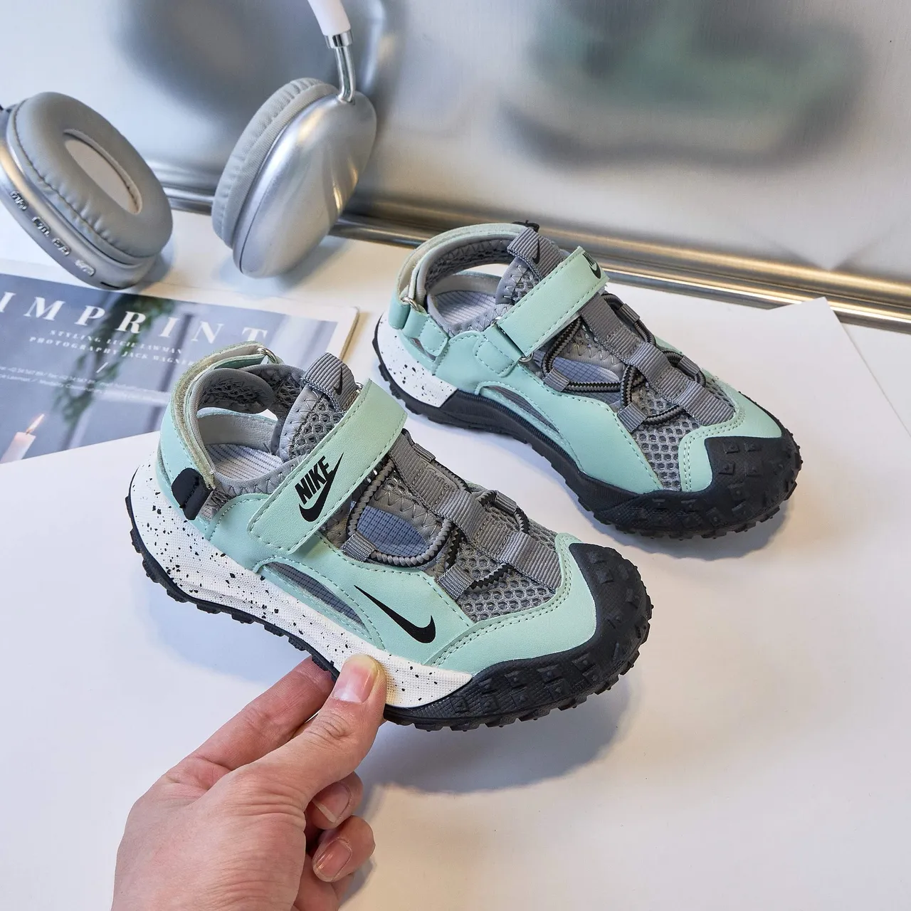 Nike 黑色白色 可调节魔术贴带 网面 休闲凉鞋 10