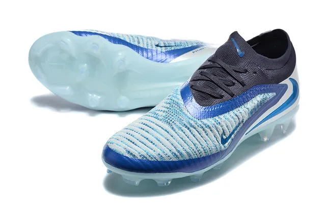Nike chaussures de football bleu à empeigne en tricot transparent avec lacets asymétriques pour terrain ferme 6