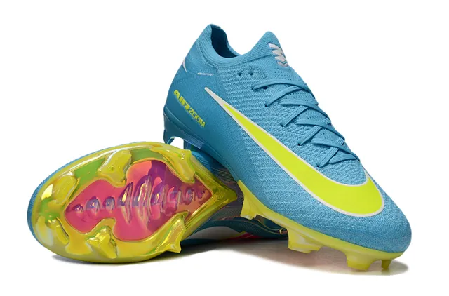 Nike Chaussures de Football Bleu et Jaune avec Upper en Knit, Plaque de Talon Transparente et Semelle Firm-Ground 3