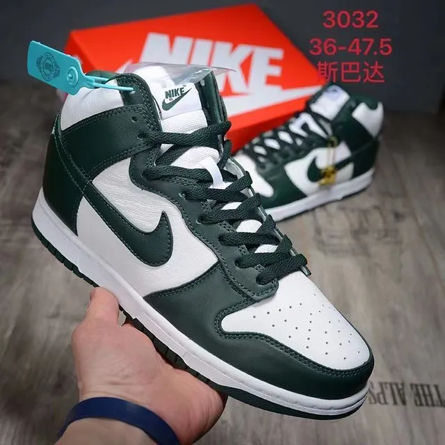 Nike Dunk High White and Dark Green Basketball Shoes 7