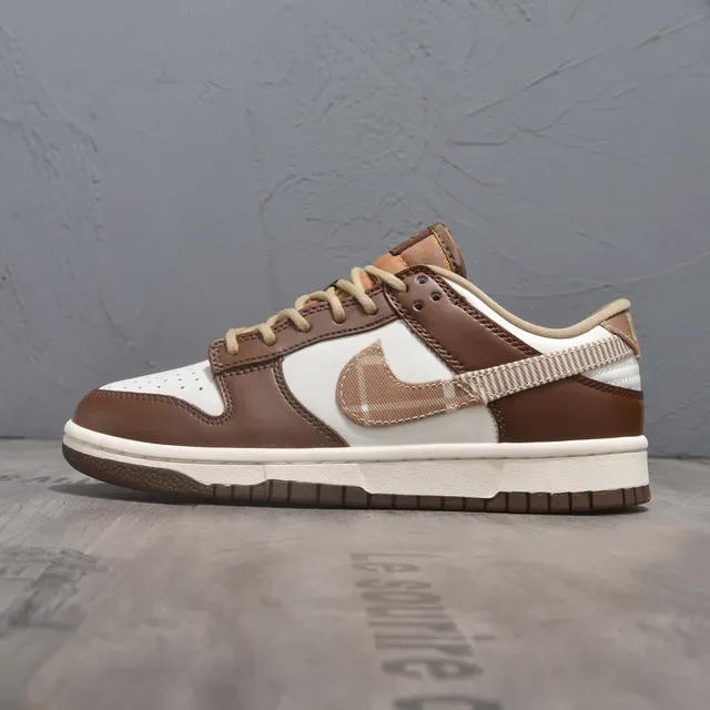 Nike Dunk Low Chocolate White Brown Lifestyle Sneakers 7