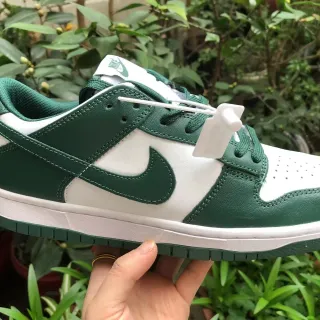 نايك Dunk Low أخضر وأبيض حذاء أسلوب حياة