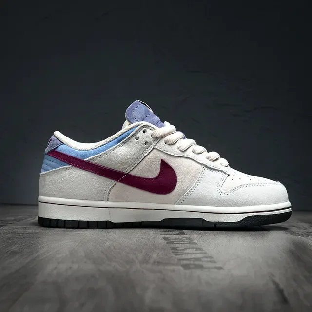 Nike Dunk Low Pale Blue Purple Lifestyle Sneakers 6