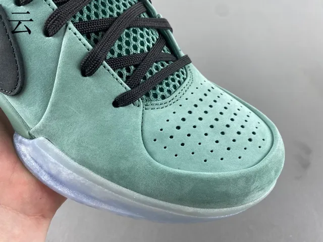 Nike 绿色 黑色 高帮 麂皮网面 篮球鞋 2