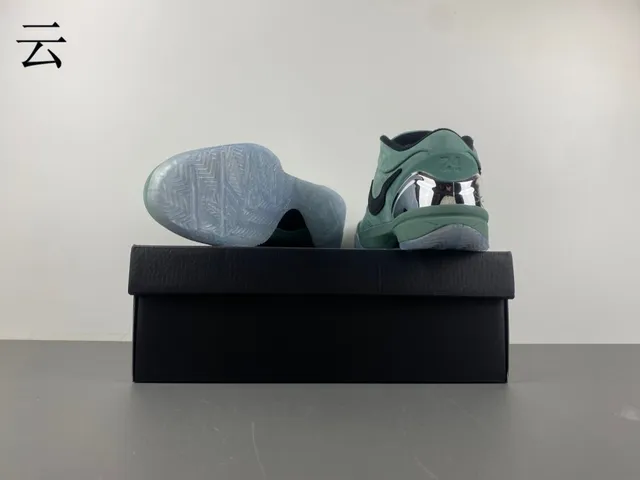 Nike 绿色 黑色 高帮 麂皮网面 篮球鞋 15
