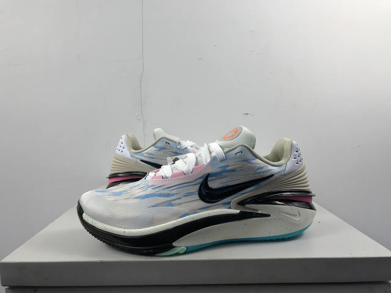 Nike GT2 Generation White Blue Pink Running Shoes 4