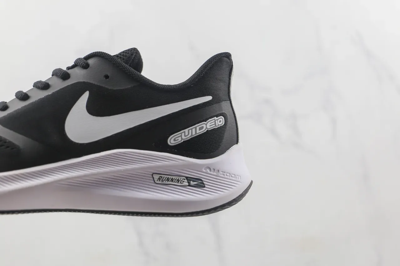 Nike Guide 10 Black and White Running Shoes 7