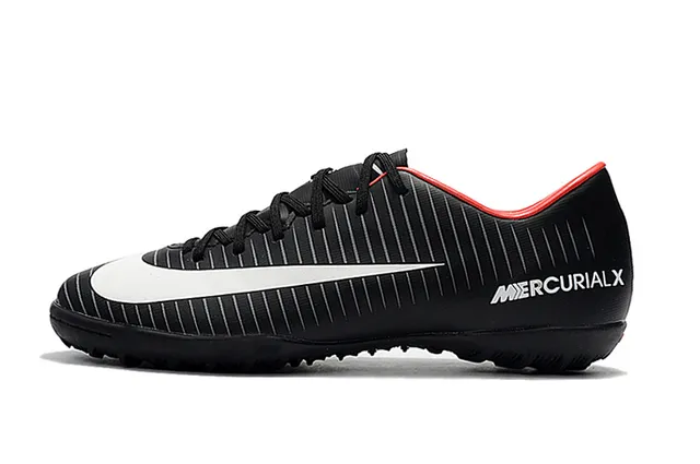 Nike Chaussures de football indoor orange noir silhouette basse ribbelée tige synthétique 13