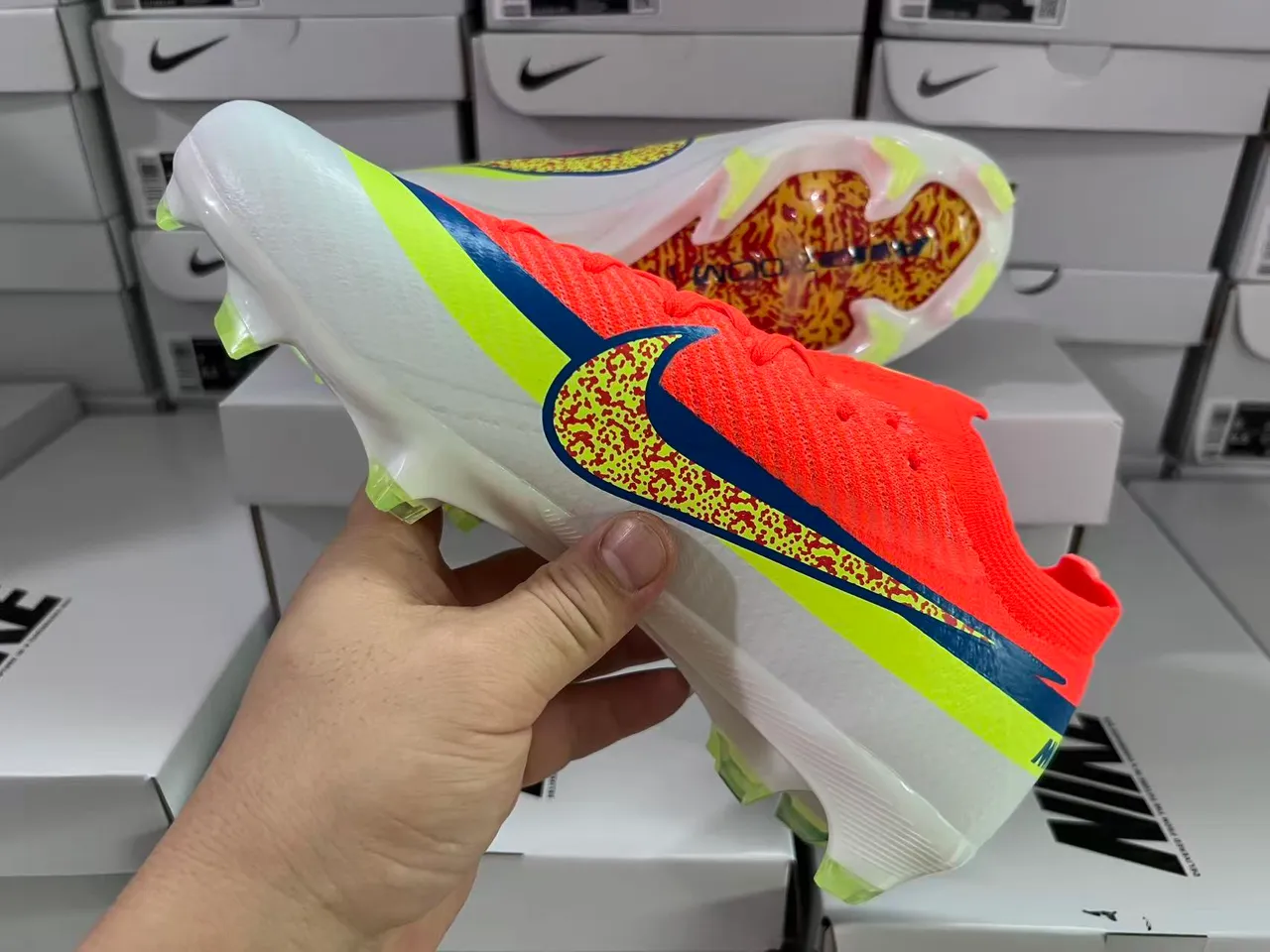 Nike Orange Green Low-Cut Knit Upper Dynamic Fit Collar Firm-Ground Soccer Shoes 14