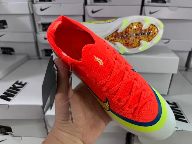 Nike Orange Green Low-Cut Knit Upper Dynamic Fit Collar Firm-Ground Soccer Shoes 15