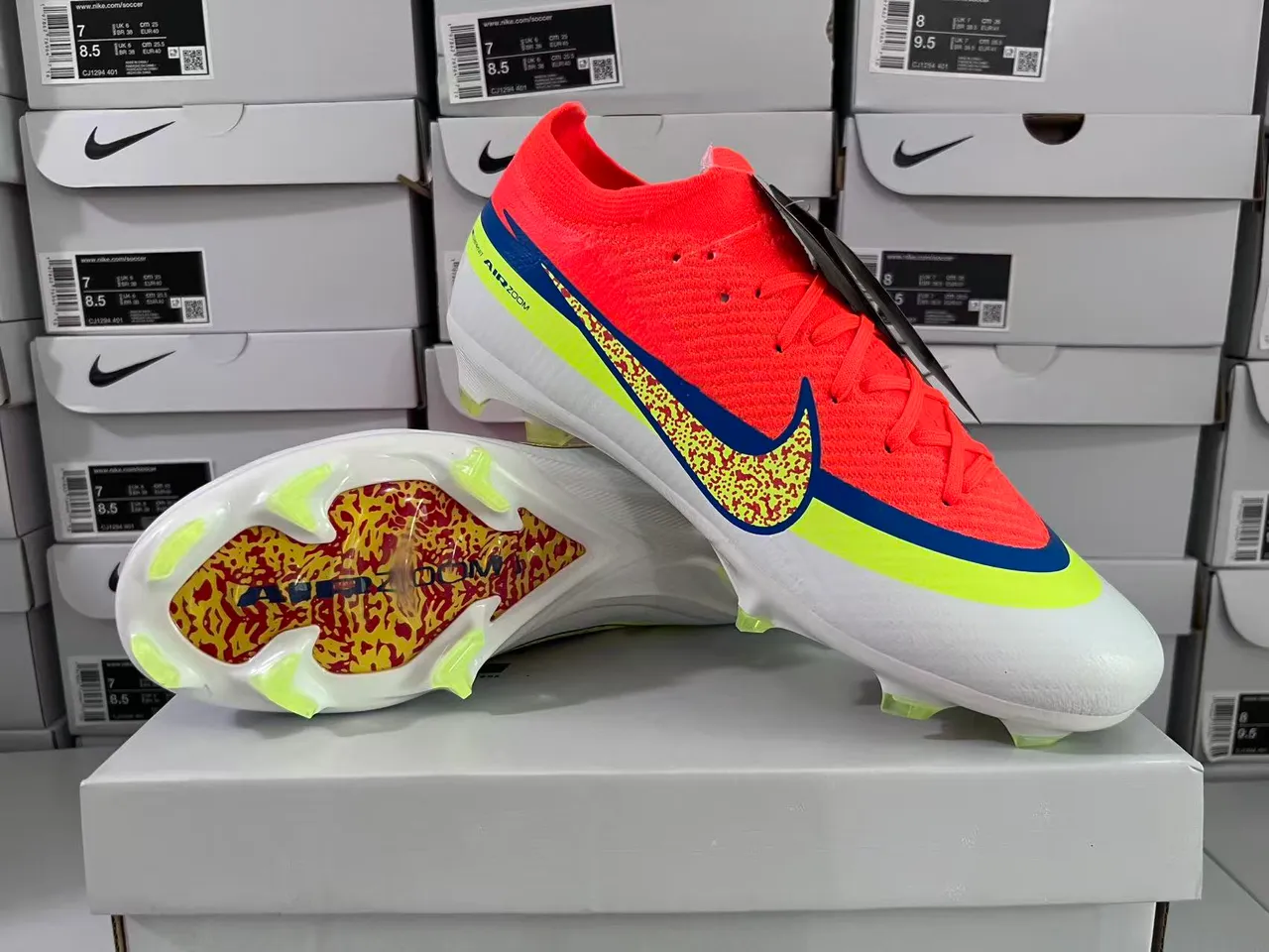 Nike Orange Green Low-Cut Knit Upper Dynamic Fit Collar Firm-Ground Soccer Shoes 19