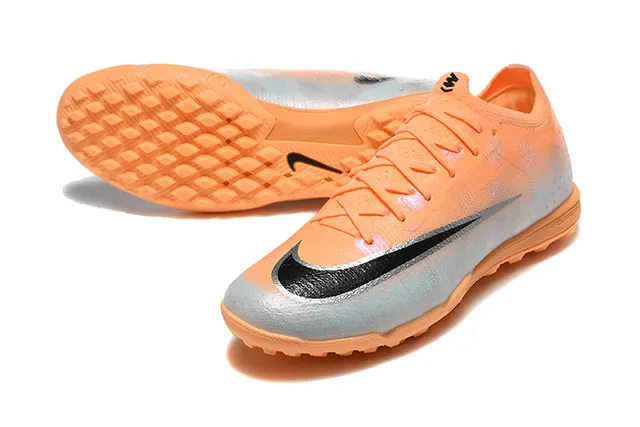 Nike Orange Silver Low-Cut Synthetic Upper Turf Soccer Shoes 6