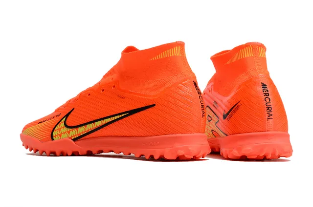 Nike Sapatos de futebol para grama artificial laranja e amarelo com upper em knit de ajuste a meias high-top com colar de tornozelo 4