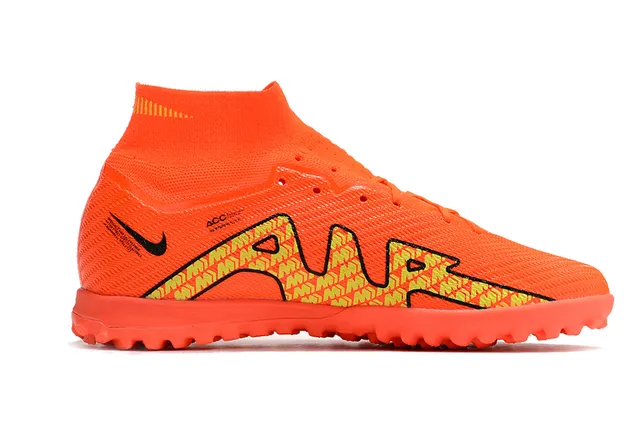 Nike Sapatos de futebol para grama artificial laranja e amarelo com upper em knit de ajuste a meias high-top com colar de tornozelo 5