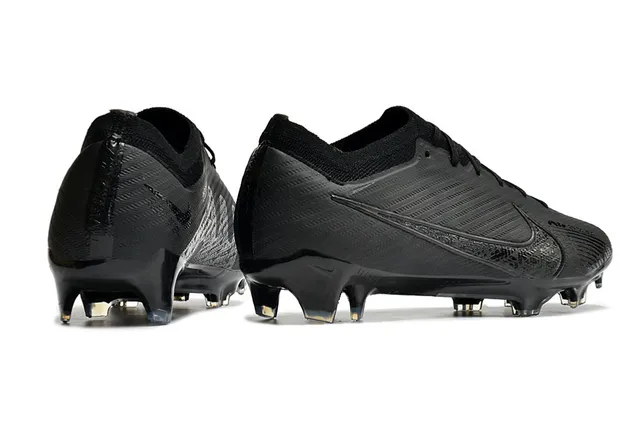 Nike Phantom GT Black Firm-Ground Soccer Shoes 7