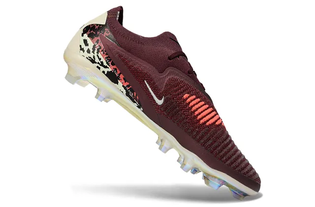 Nike Phantom GT United '002 Burgundy Camo 天然草地足球鞋 2