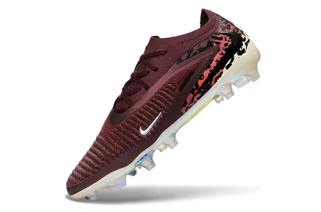 Nike Phantom GT United '002 Burgundy Camo 天然草地足球鞋 3