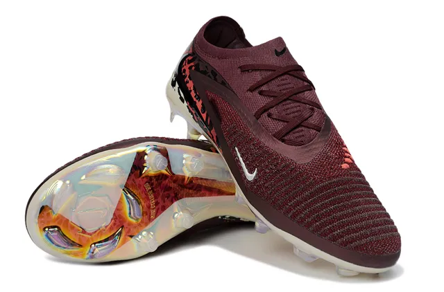 Nike Phantom GT United '002 Burgundy Camo 天然草地足球鞋 4
