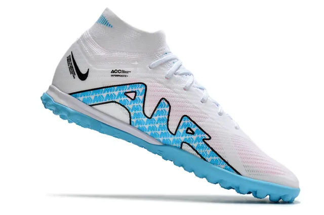 Nike Phantom GT 白蓝 Flyknit Upper Sock-Fit Collar Turf 足球鞋 2