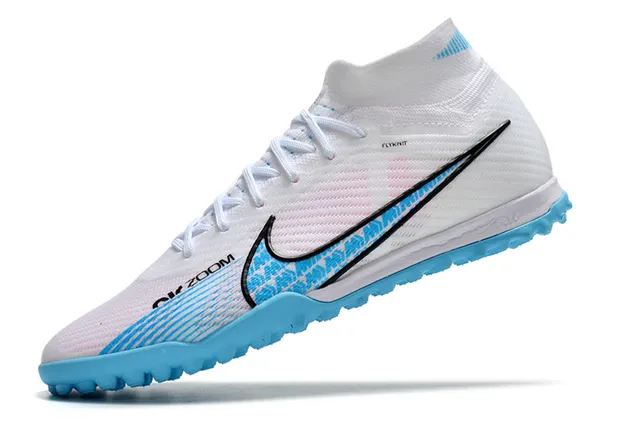 Nike Phantom GT 白蓝 Flyknit Upper Sock-Fit Collar Turf 足球鞋 3