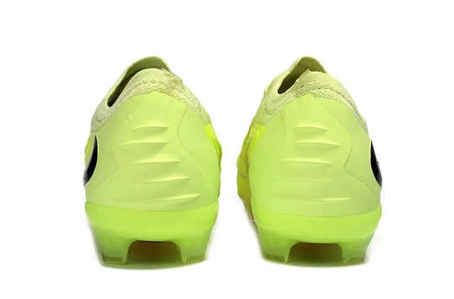 Nike Phantom GT Parte superior de malha amarelo vermelho cadarços assimétricos terreno firme sapatos de futebol 4