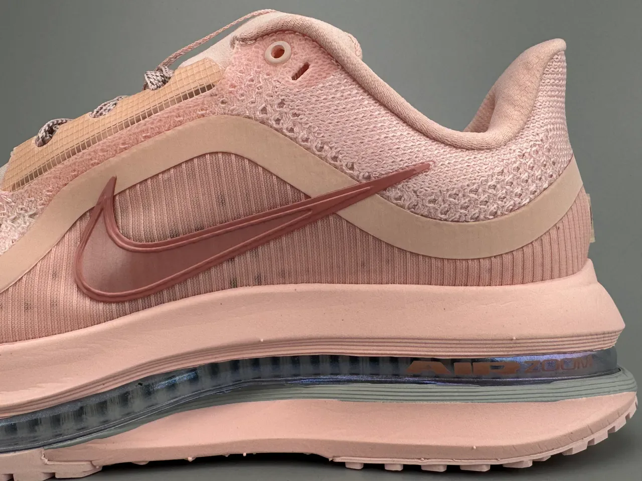 Nike 粉色米色针织网面透视 Air Zoom Unit 跑鞋 7
