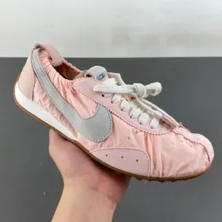 Nike وردي رمادي مجمعة نايلون علوة مثقوبة أصابع أسلوب حياة حذاء أسلوب حياة