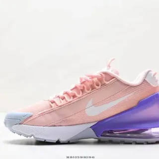 Nike حذاء رياضي Lifestyle بجزء علوي من الشبكة والنسيج باللونين الوردي والأرجواني متدرج شفاف وحدة الكعب