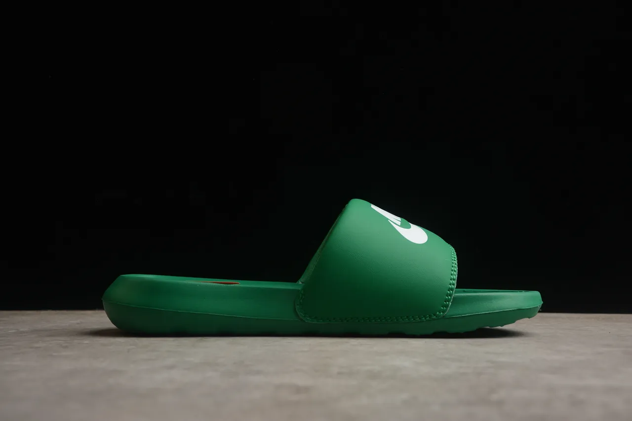 Nike SB Slide أخضر أبيض برتقالي صنادل 11