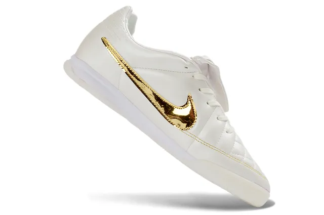 Nike Tiempo Legend White Gold Quilted Leather Upper Metallic Swoosh Indoor Soccer Shoes 2