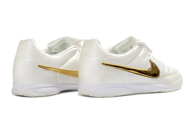 Nike Tiempo Legend White Gold Quilted Leather Upper Metallic Swoosh Indoor Soccer Shoes 5