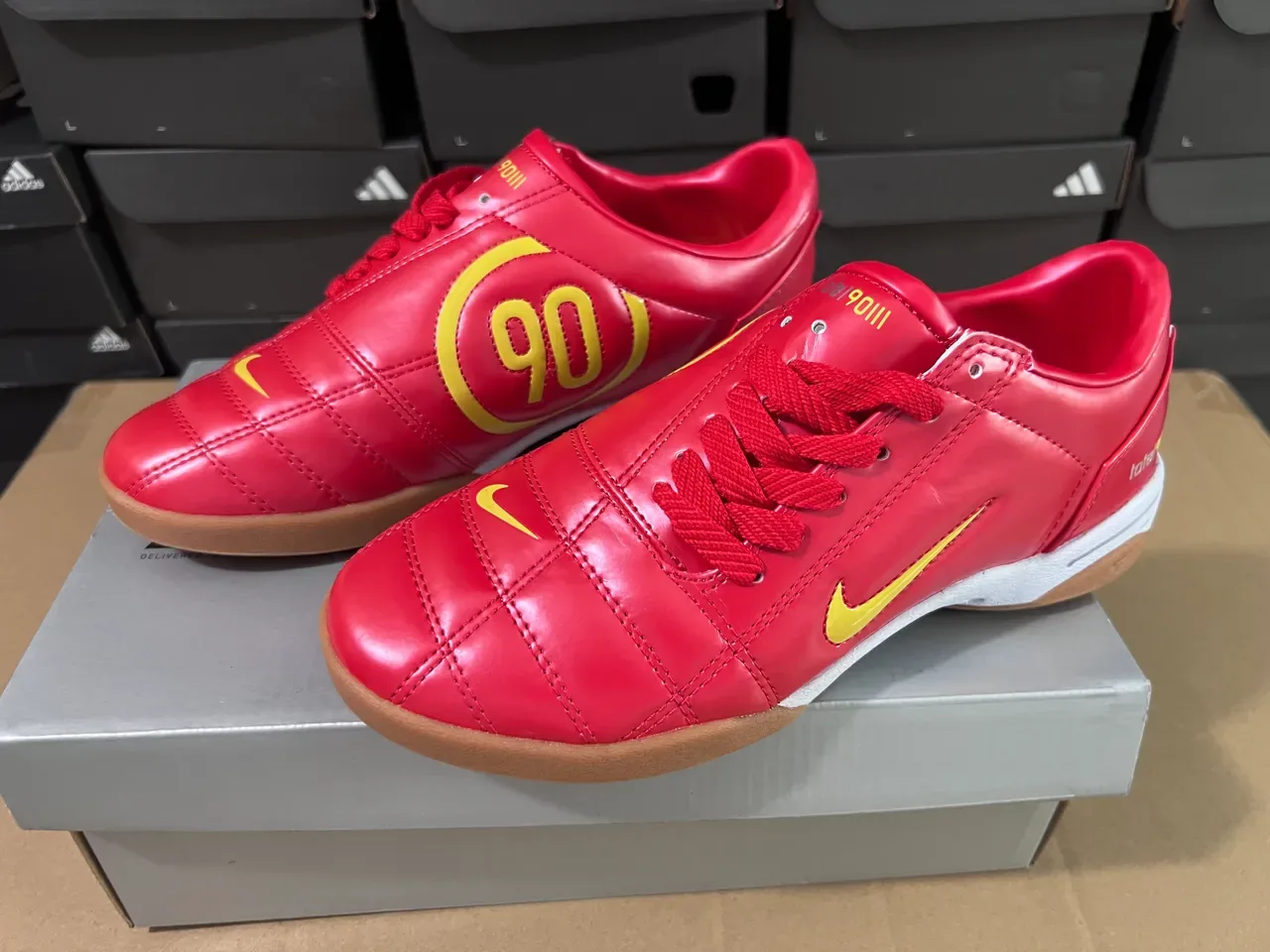 Nike Total 90 III লাল হলুদ ইন্ডোর সকার জুতো 7