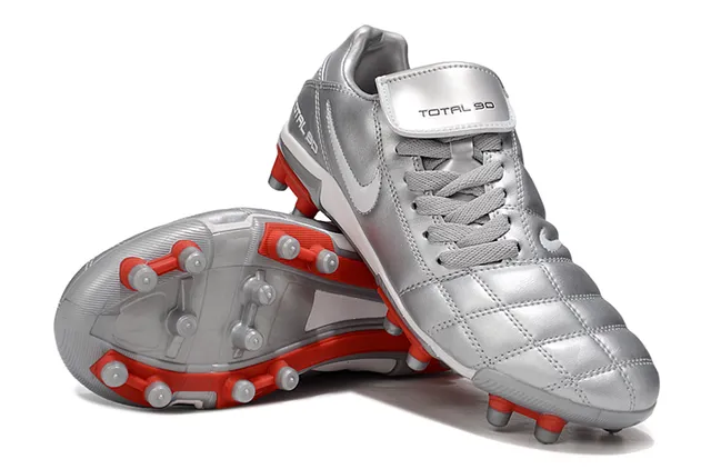 Nike Total 90 Prata e Vermelho Chuteiras de Futebol para Campo Firme 4