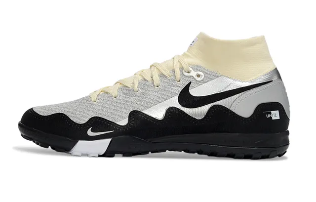 Nike Unite Turf blanches argentées crème Turf chaussures de football 6