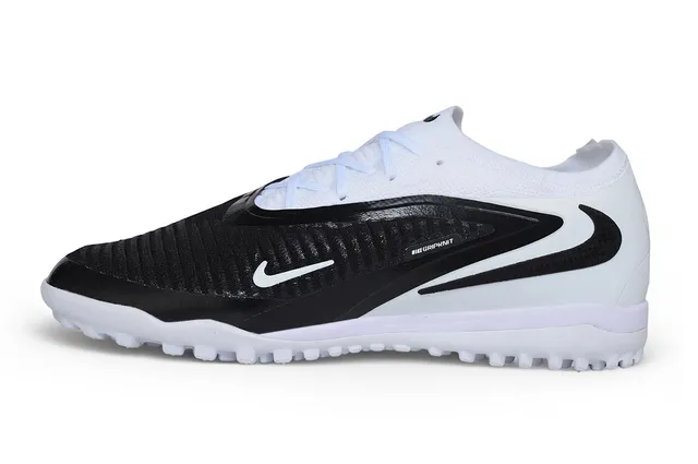 Nike White Black Low-Cut Knit Collar Turf Soccer Shoes 7