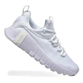 Nike أحذية أسلوب الحياة البيضاء والرمادية أحادية اللون منحوتة مموجة وسط الكعب