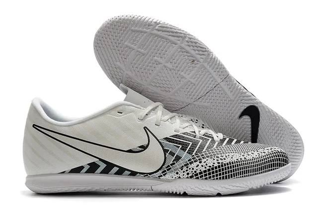 Nike White Multicolor Low-Cut Synthetic-Mesh Upper Indoor Soccer Shoes 13