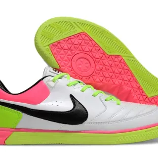 Nike أبيض متعدد الألوان أحذية رياضية منخفضة أعلى جلدية مع لمسات نيون متباينة