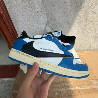 Nike x Cactus Jack x Fragment Design Air Jordan 1 Royal سنيكرز لايف ستايل