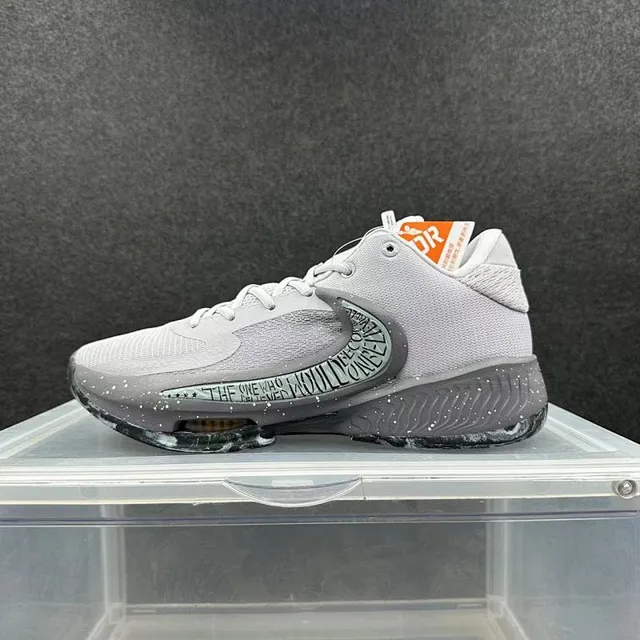Nike Zoom 2K رمادي أسود وجه شبكي منحوت ميد سول أحذية كرة السلة 2