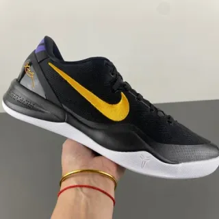 Nike Zoom Kobe VIII Zapatos de Baloncesto Negro y Oro