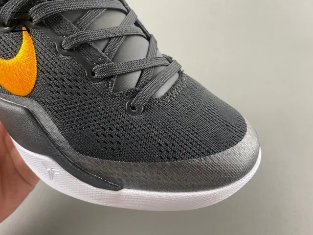 Nike Zoom Kobe VIII 黑色 橙色 紫色 篮球鞋 2