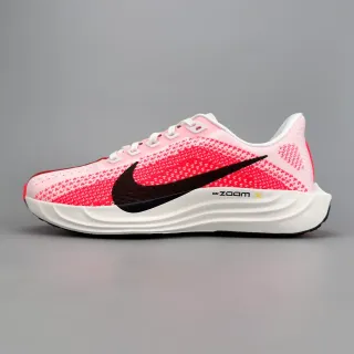 Nike ZoomX पिंक रेड निट ग्रेडिएंट अपर ब्लैक स्वोश ओवरले रनिंग जूते