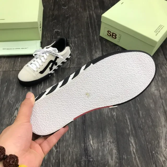 Off-White Beige Black Low-Top Suede Upper Lifestyle Sneakers 2