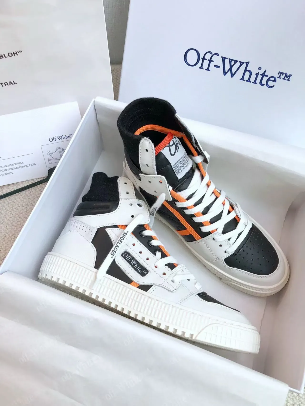 Off-White 黑色高帮袜领生活方式运动鞋 5