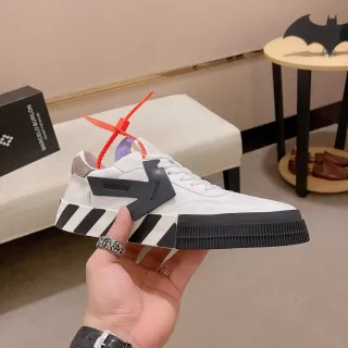 Off-White Black Low-Top Platform Sole Lifestyle Sneakers