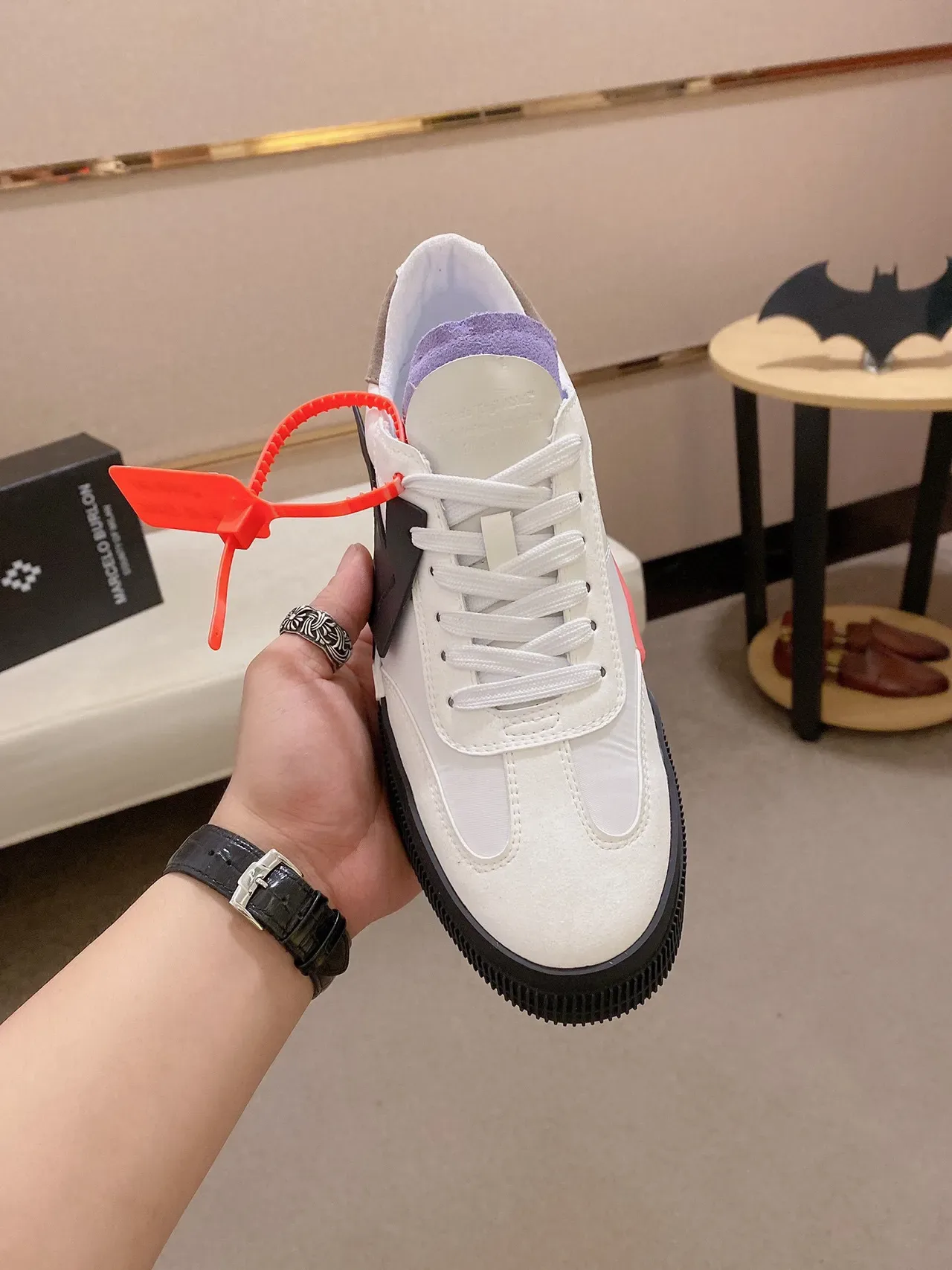 Off-White Black Low-Top Platform Sole Lifestyle Sneakers 8