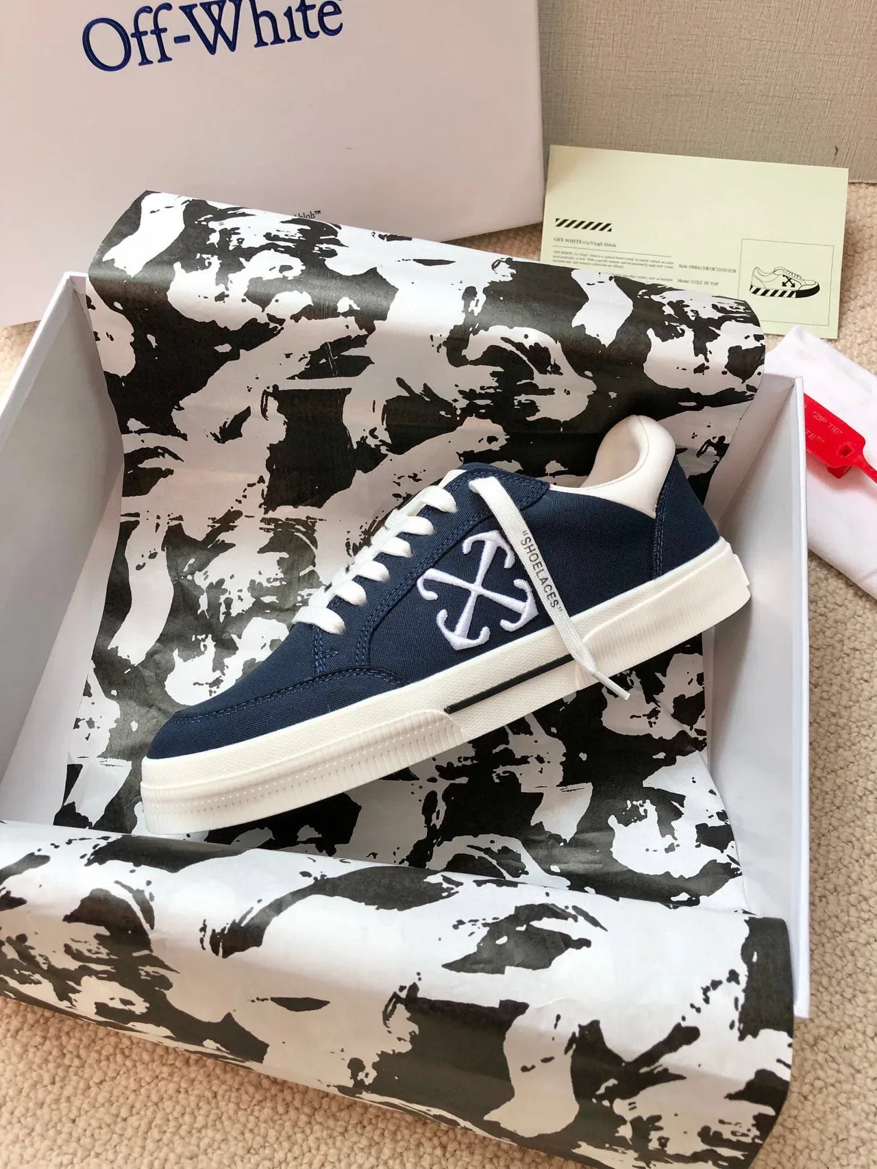 Off-White Navy Canvas Upper Cupsole Lifestyle Tênis 4